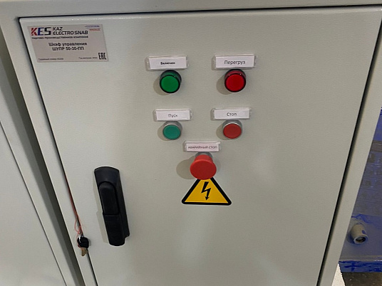 Шкаф управления электрическими щитами ШУПР 50-30-ПП